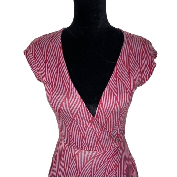 Pixley Lightweight Wrap Around Dress with pockets - Picture 3 of 8